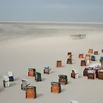 - 2 Min Zum * Borkum